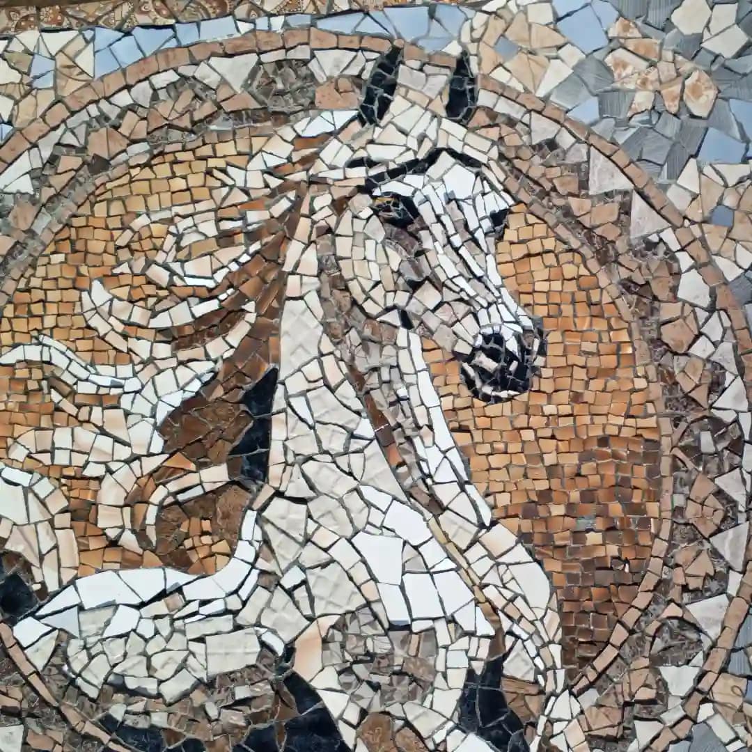 قطعة فنية بفن الفسيفساء 