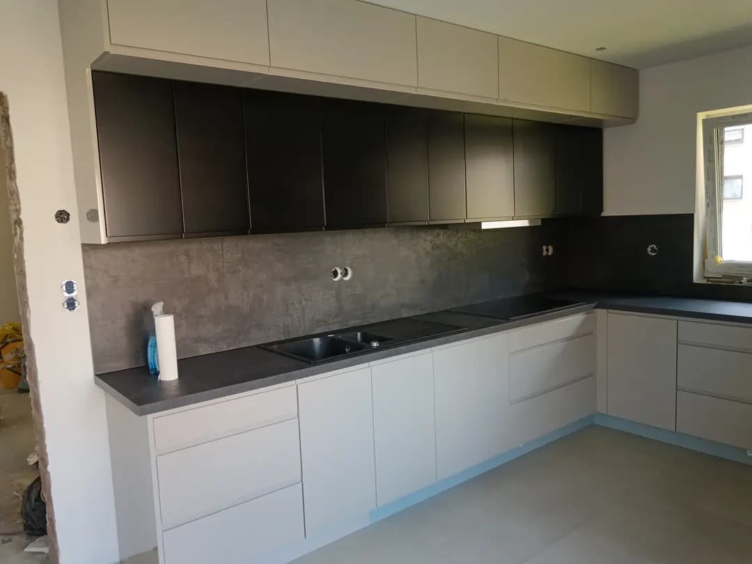 Easy Kitchens - 7