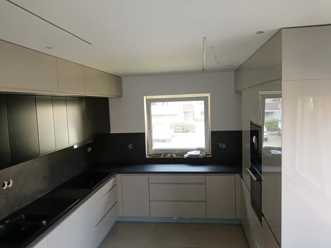 Easy Kitchens - 8