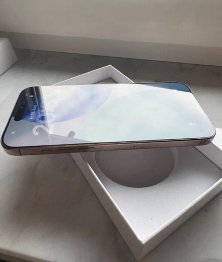 iphone 16 pro  - 3