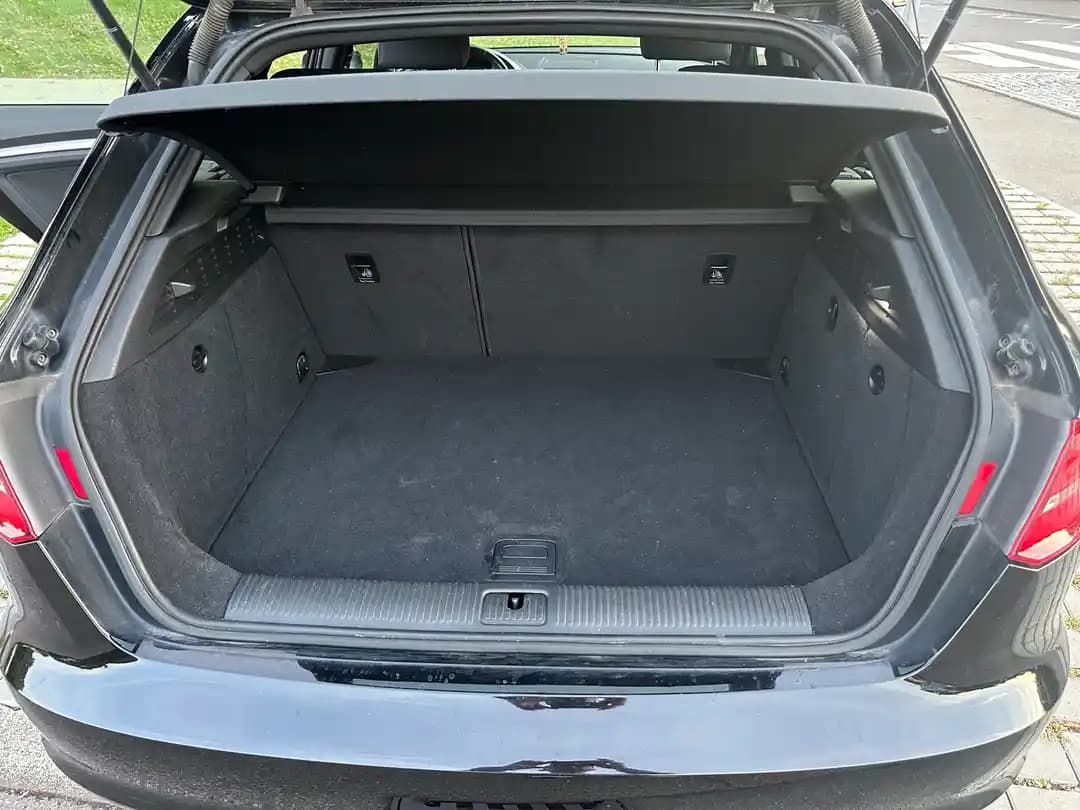 Audi A 3 - 8