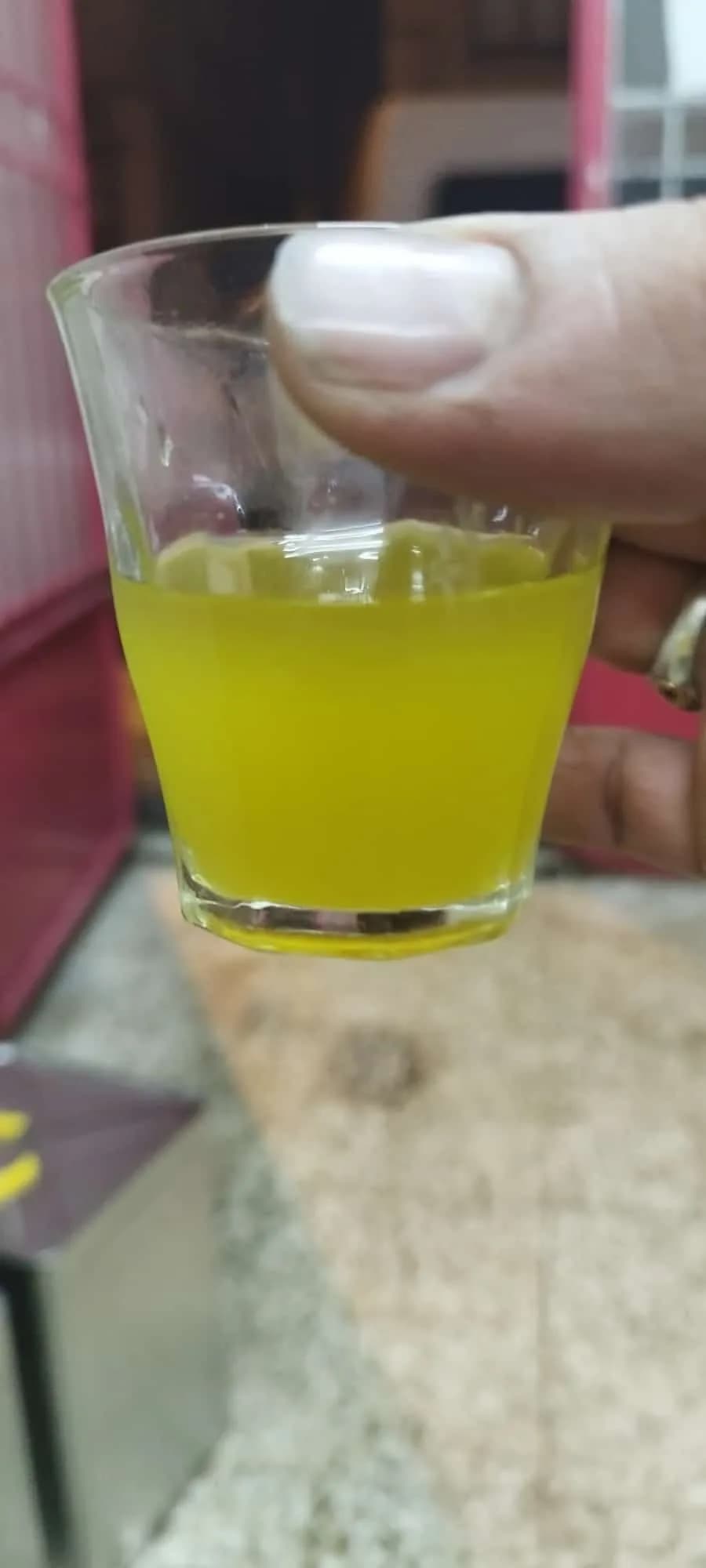 زيت زيتون أصلي