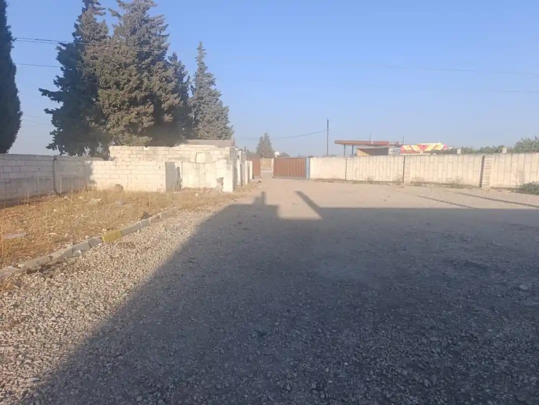 معمل للبيع سوريا حمص