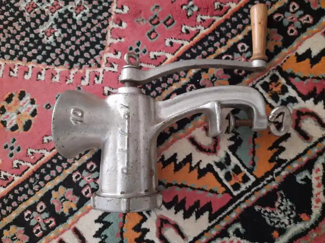 مكينة لحم مفروم